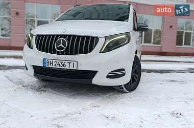 Мінівен Mercedes-Benz V-Class 2015 в Одесі