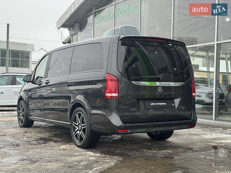 Минивэн Mercedes-Benz V-Class 2021 в Киеве