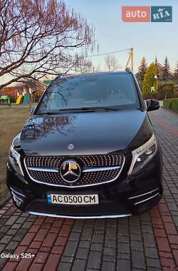 Мінівен Mercedes-Benz V-Class 2017 в Луцьку