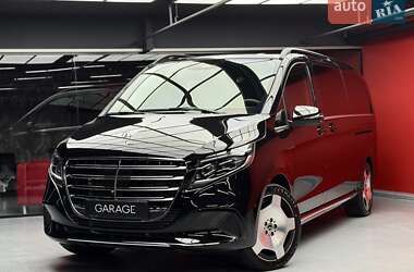 Минивэн Mercedes-Benz V-Class 2025 в Киеве