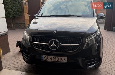 Минивэн Mercedes-Benz V-Class 2023 в Киеве