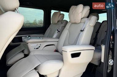 Минивэн Mercedes-Benz V-Class 2025 в Киеве