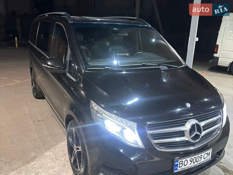 Mercedes-Benz V-Class 2016