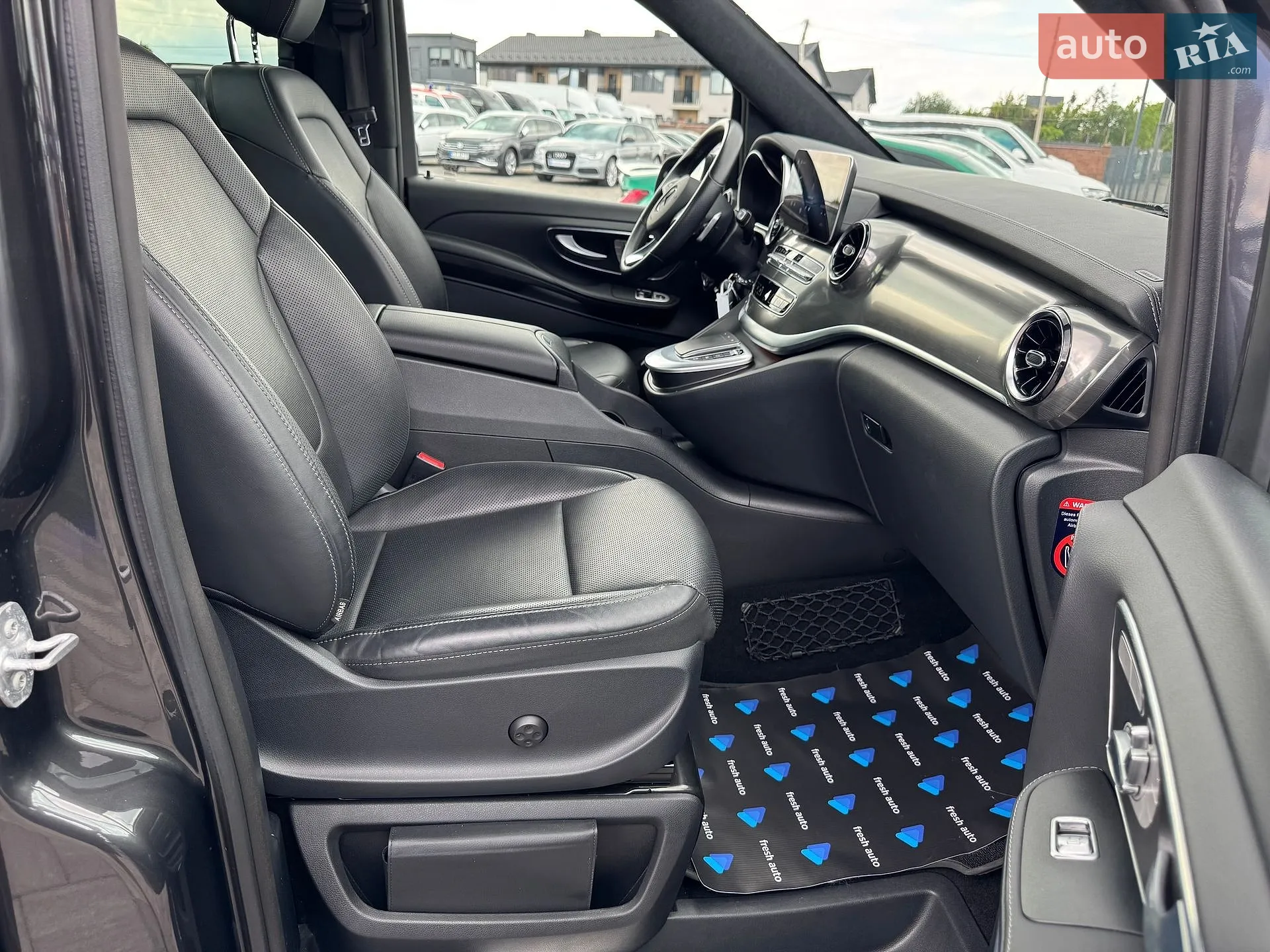 2021 Mercedes-Benz V-klasse - мініатюра 42
