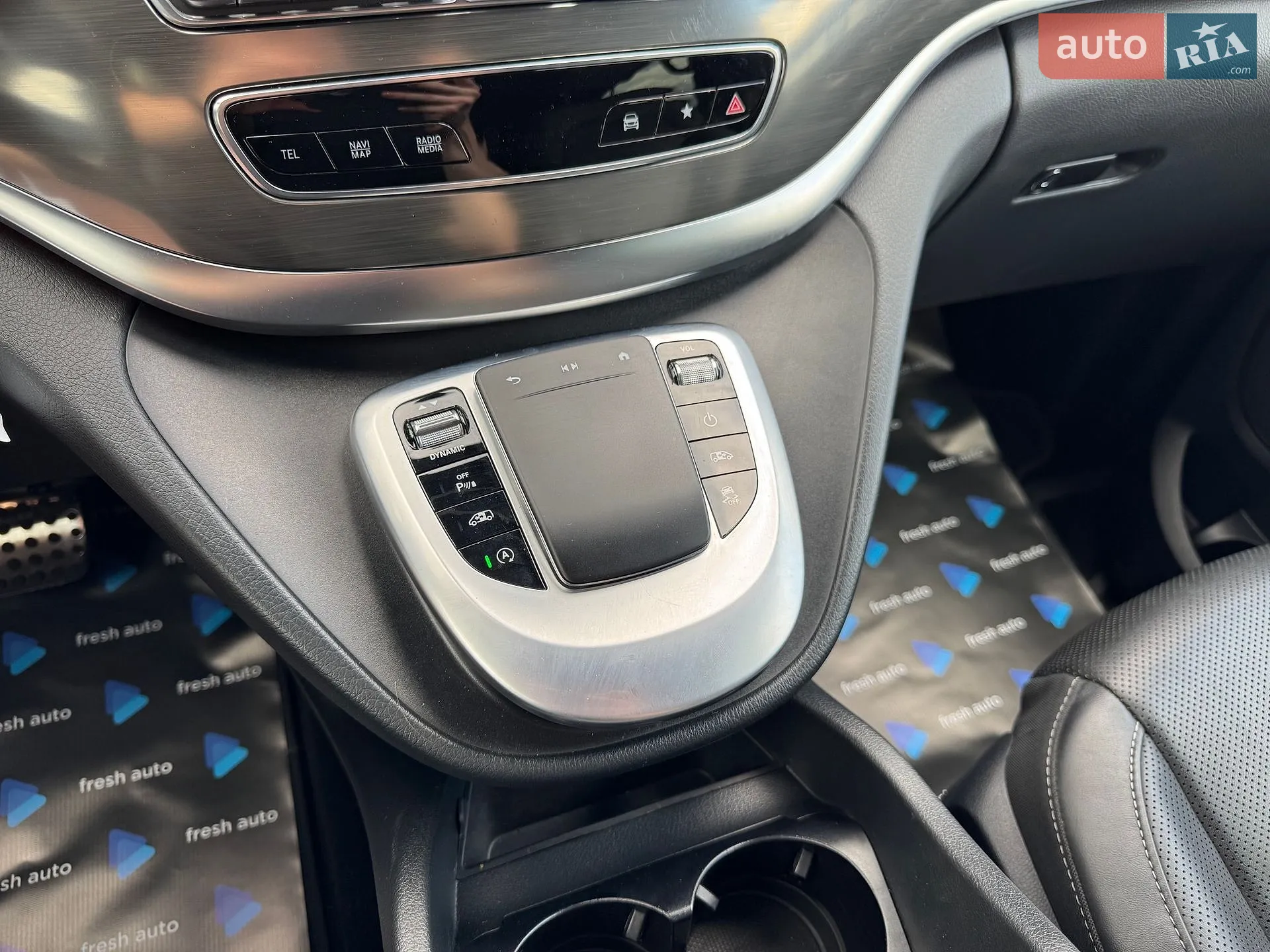 2021 Mercedes-Benz V-klasse - мініатюра 25