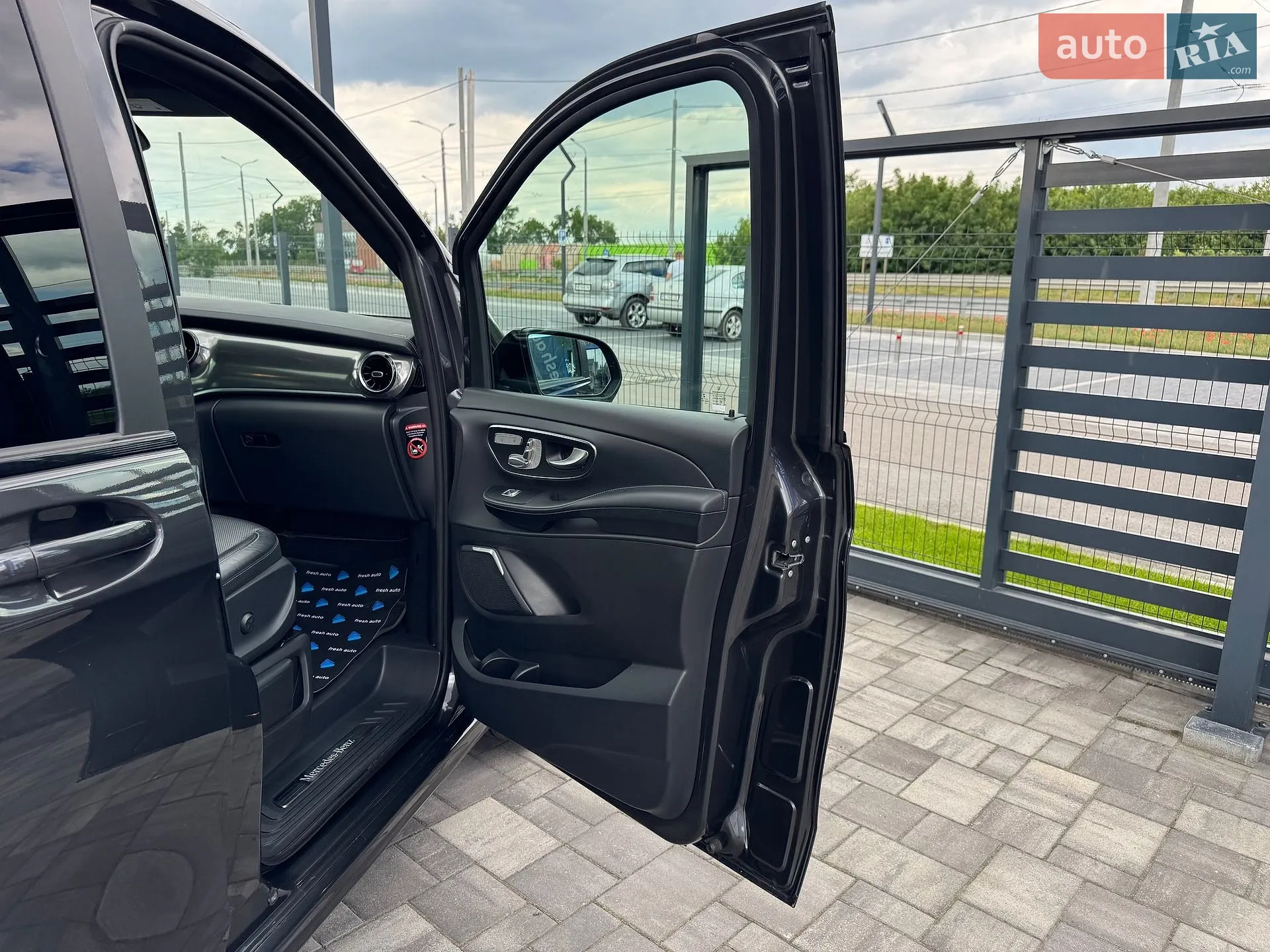 2021 Mercedes-Benz V-klasse - мініатюра 37