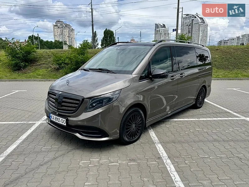 Mercedes-Benz V-Class