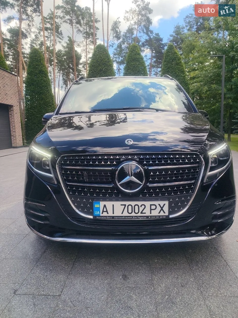 2024 Mercedes-Benz V-klasse - фото 1
