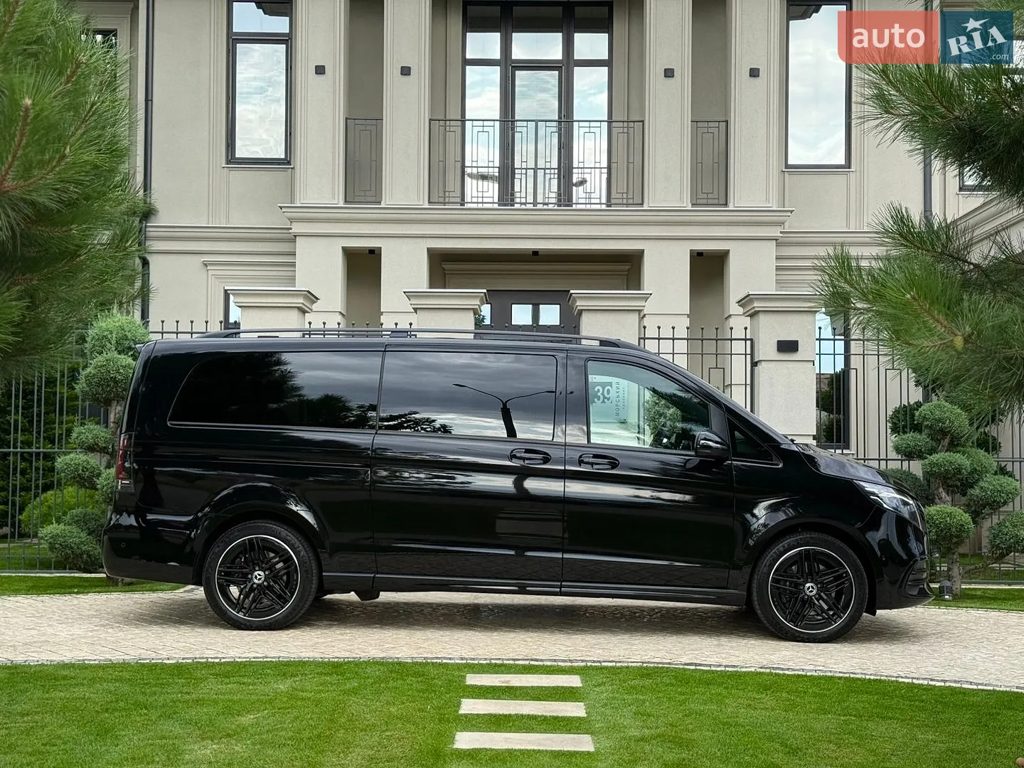 2025 Mercedes-Benz V-klasse - мініатюра 21