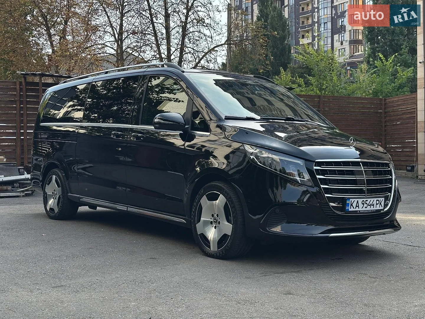 2025 Mercedes-Benz V-klasse - мініатюра 3