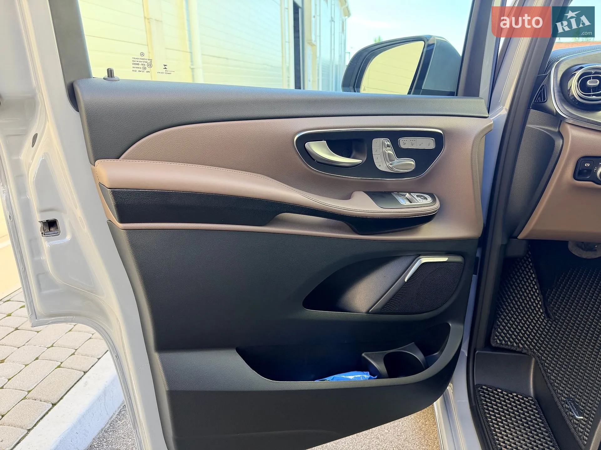 2025 Mercedes-Benz V-klasse - мініатюра 61