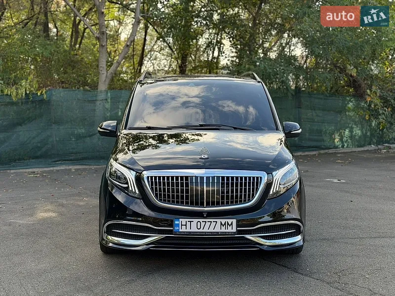 Mercedes-Benz V-Class