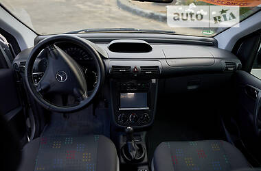 Мінівен Mercedes-Benz Vaneo 2005 в Гайвороні