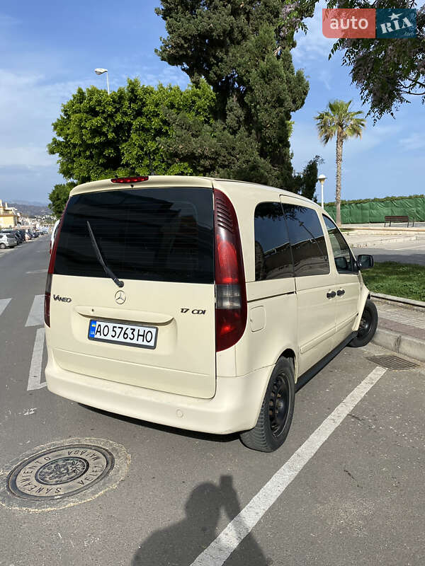 Минивэн Mercedes-Benz Vaneo 2004 в Виноградове