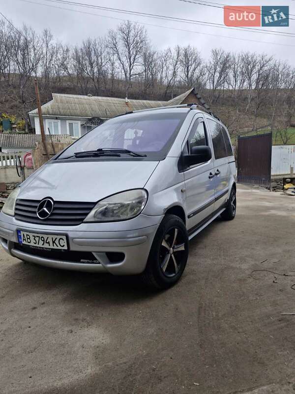 Mercedes-Benz Vaneo 2002