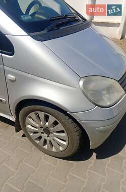 Мінівен Mercedes-Benz Vaneo 2002 в  фото 12 Мінівен Mercedes-Benz Vaneo 2002 в