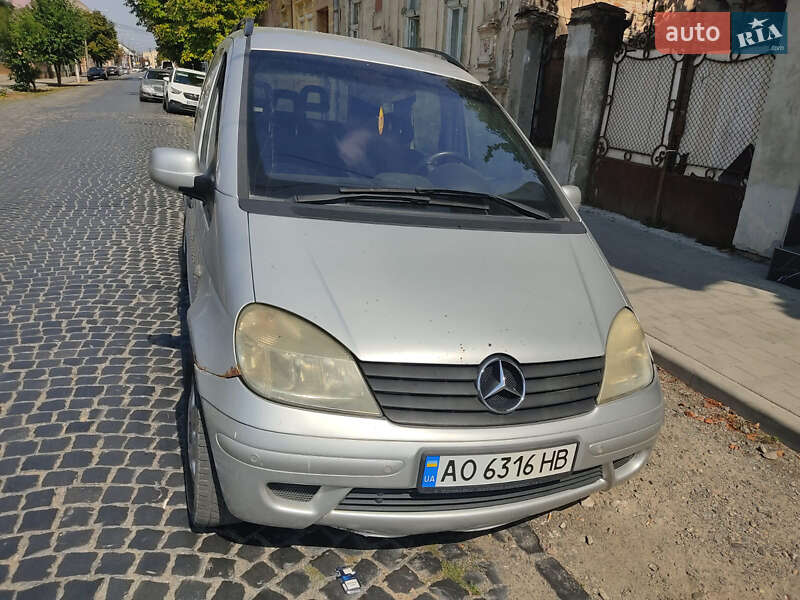Минивэн Mercedes-Benz Vaneo 2003 в Виноградове