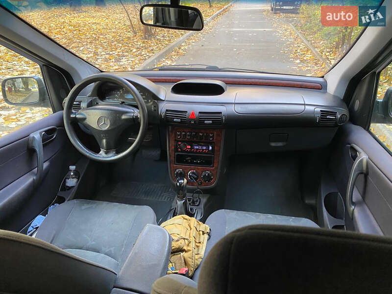 Минивэн Mercedes-Benz Vaneo 2002 в Киеве