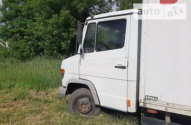 Вантажний фургон Mercedes-Benz Vario 1998 в Харкові