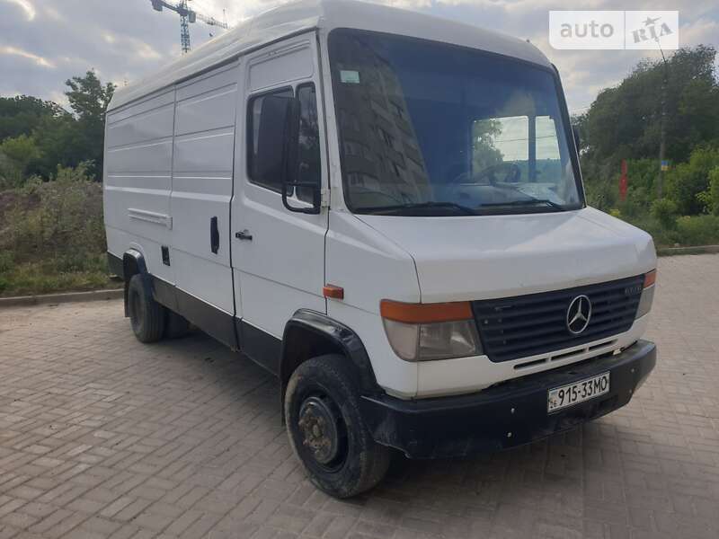 Вантажний фургон Mercedes-Benz Vario 1997 в Чернівцях