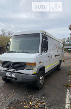 Грузовой фургон Mercedes-Benz Vario 2005 в 