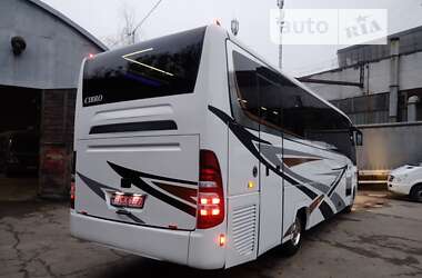 Туристический / Междугородний автобус Mercedes-Benz Vario 2013 в Ровно