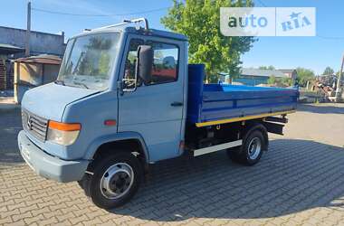 Самоскид Mercedes-Benz Vario 2000 в Луцьку