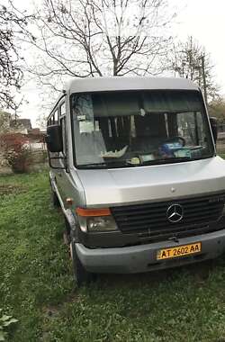 Пригородный автобус Mercedes-Benz Vario 2000 в Косове