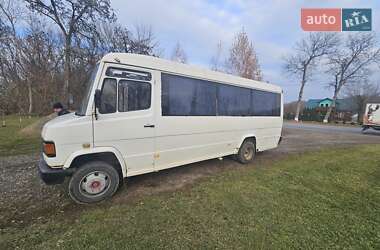 Пригородный автобус Mercedes-Benz Vario 1995 в Герце