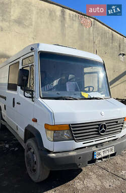 Грузовой фургон Mercedes-Benz Vario 1998 в Дрогобыче