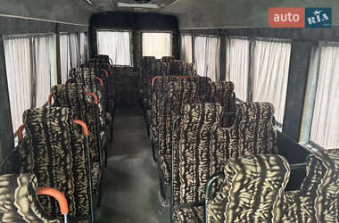 Пригородный автобус Mercedes-Benz Vario 1998 в 