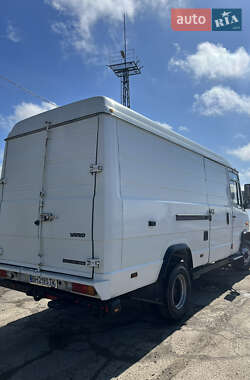Грузовой фургон Mercedes-Benz Vario 2000 в 