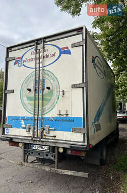 Рефрижератор Mercedes-Benz Vario 2000 в 