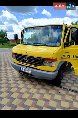 Эвакуатор Mercedes-Benz Vario 1998 в Гайсине