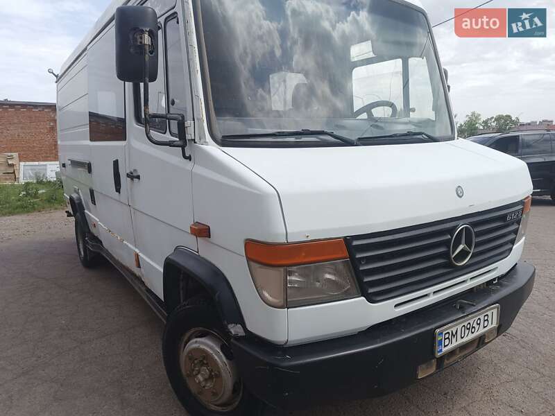 Вантажопасажирський фургон Mercedes-Benz Vario 1999 в 