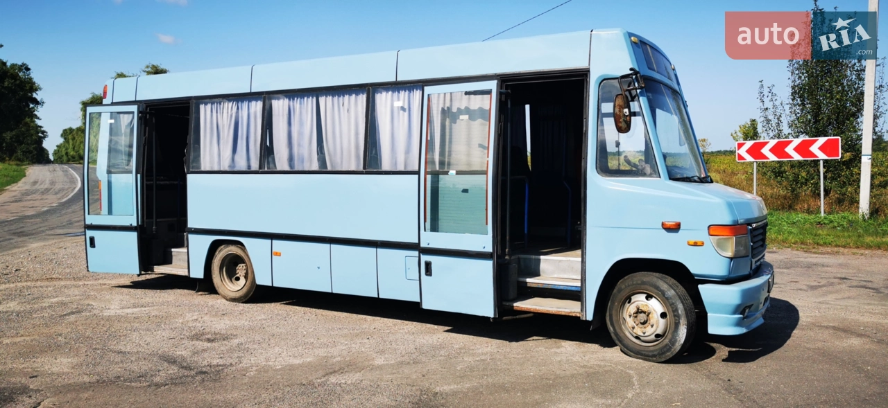 Оригінальний автобус.Пригнаний з Германії. 32 місця, двоє пневмо дверей.
