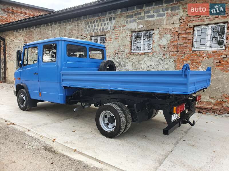 Самосвал Mercedes-Benz Vario 2001 в Калуше