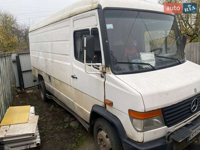 Грузовой фургон Mercedes-Benz Vario 2000 в Смеле