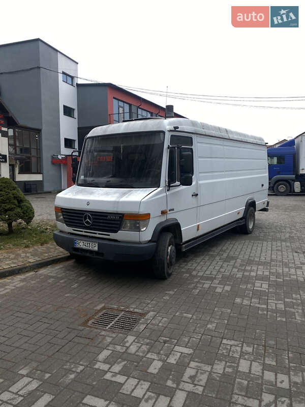 Mercedes-Benz Vario 2011 Mercedes-Benz Vario 2011