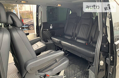 Мінівен Mercedes-Benz Viano 2011 в 