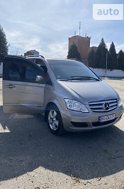 Минивэн Mercedes-Benz Viano 2012 в Хмельницком