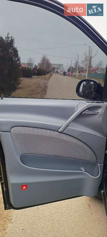 Мінівен Mercedes-Benz Viano 2008 в Близнюках