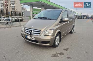 Мінівен Mercedes-Benz Viano 2011 в Житомирі