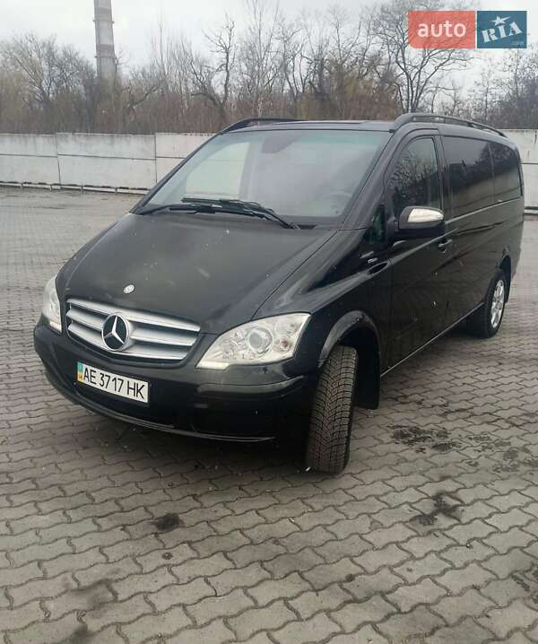 Мінівен Mercedes-Benz Viano 2013 в 