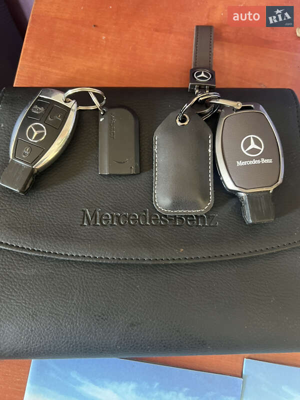 Мінівен Mercedes-Benz Viano 2013 в Харкові