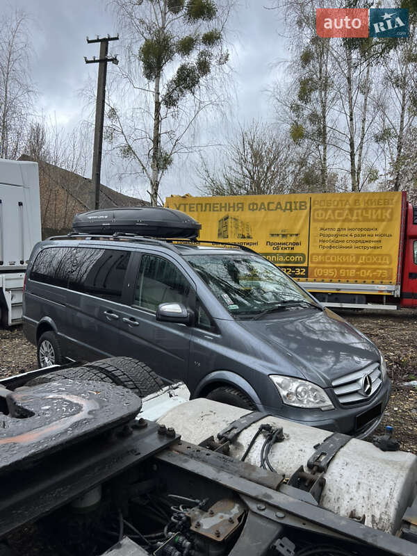 Мінівен Mercedes-Benz Viano 2012 в Києві