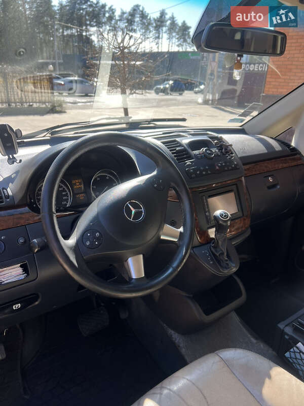 Мінівен Mercedes-Benz Viano 2012 в Києві
