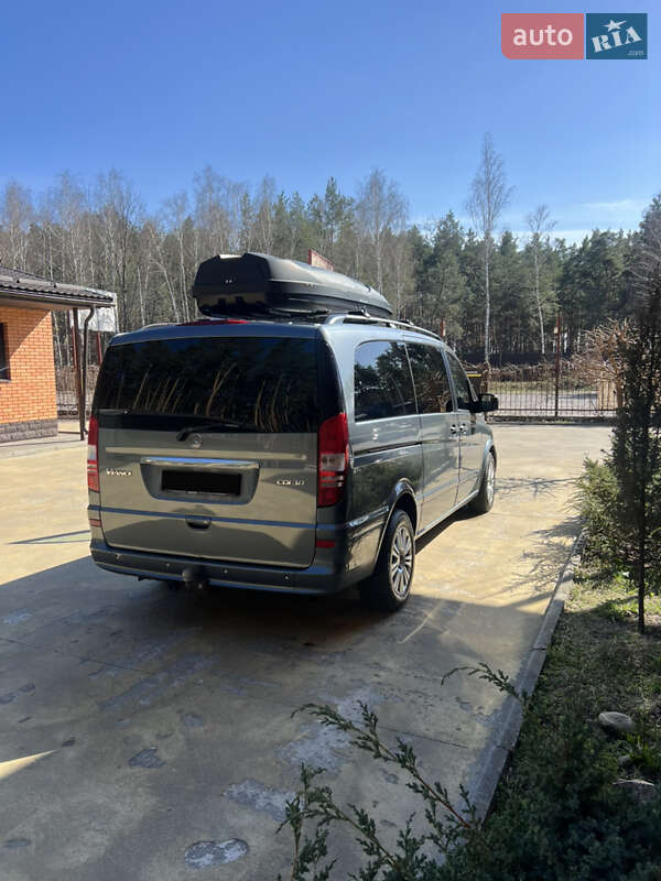 Мінівен Mercedes-Benz Viano 2012 в Києві