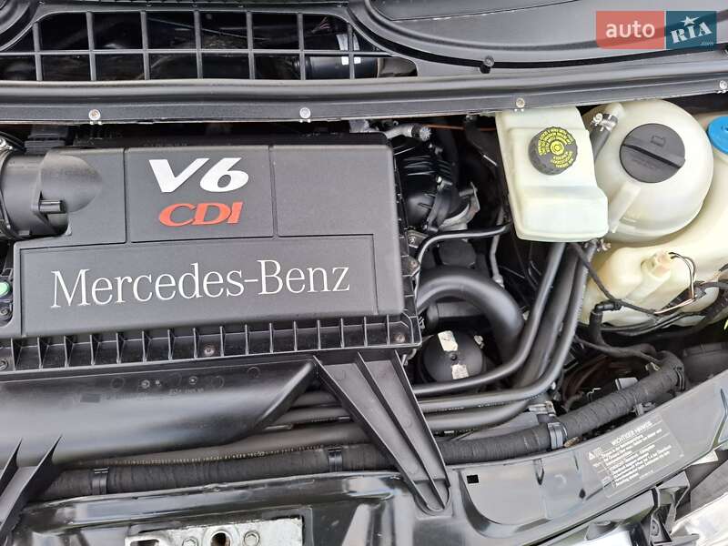 Мінівен Mercedes-Benz Viano 2012 в Чернівцях фото 43 Мінівен Mercedes-Benz Viano 2012 в Чернівцях