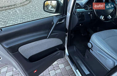 Минивэн Mercedes-Benz Viano 2012 в 